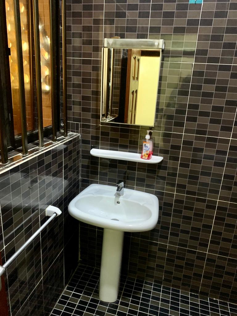  location à cité Houéyiho Rue de la pharmacie