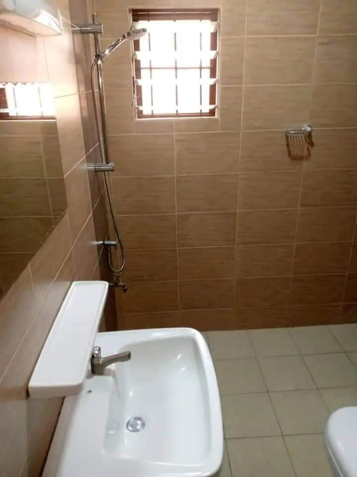  location à Cité houèyiho