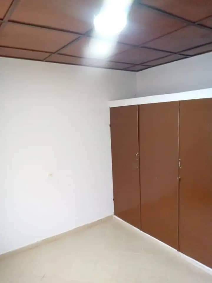  location à Cité houèyiho