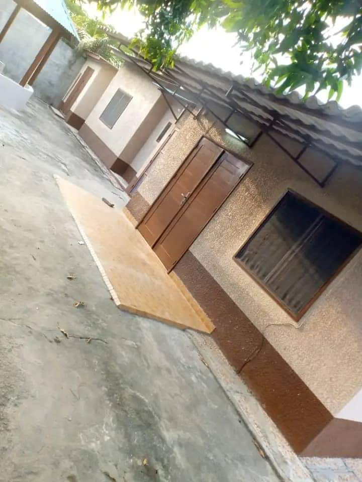  location à Cité houèyiho