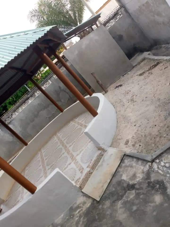  location à Cité houèyiho