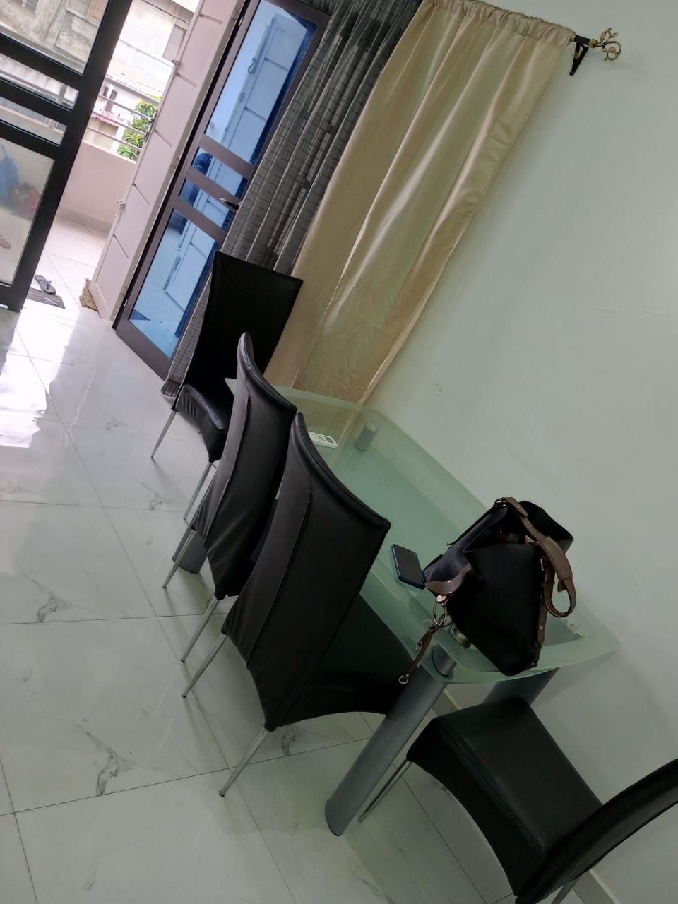  location à Fidjrosse