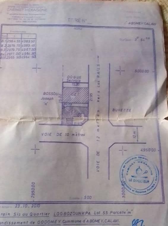  vente à Sèdégbé non loin du marché