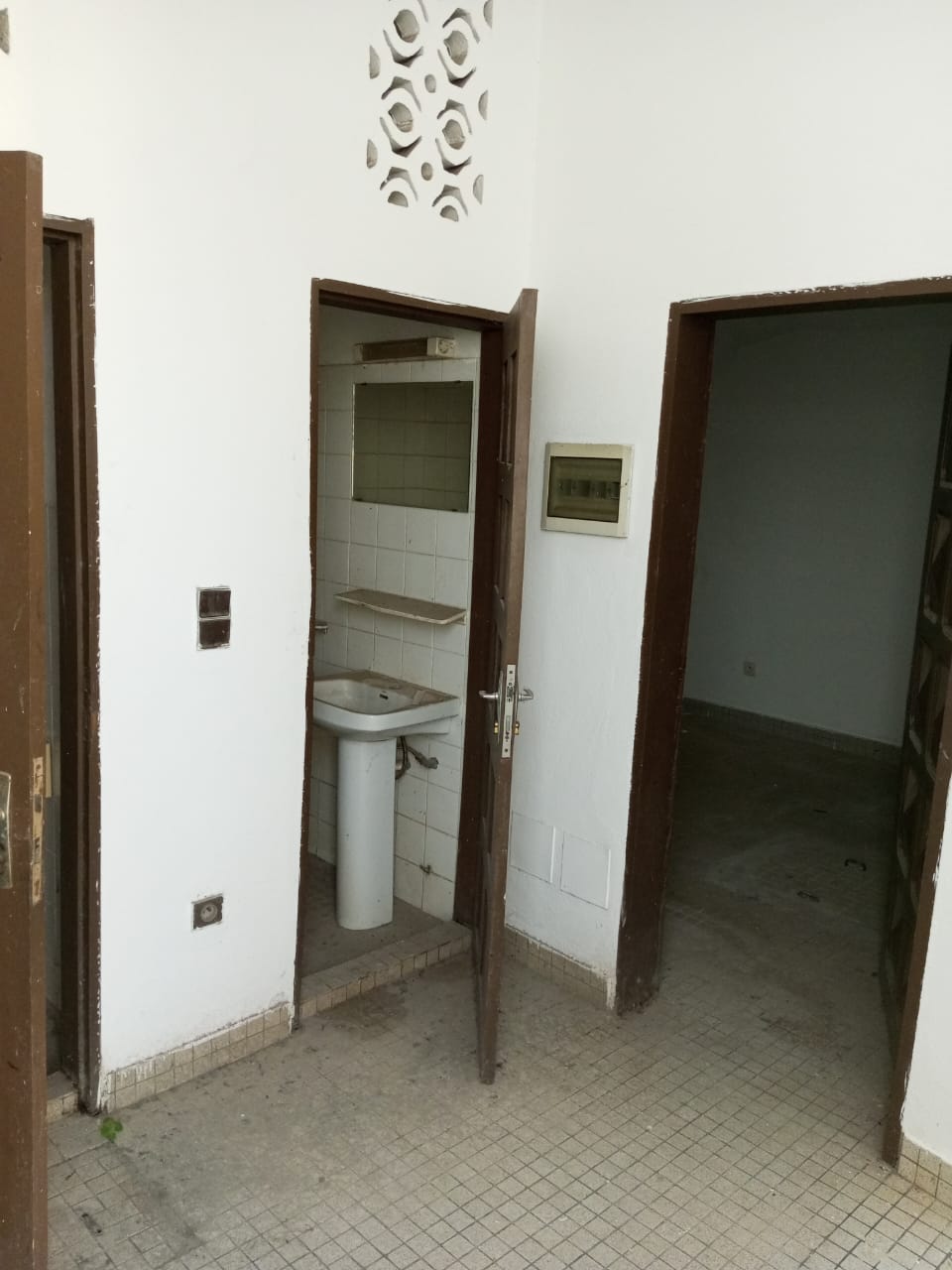  location à CITE HOUEYIHO