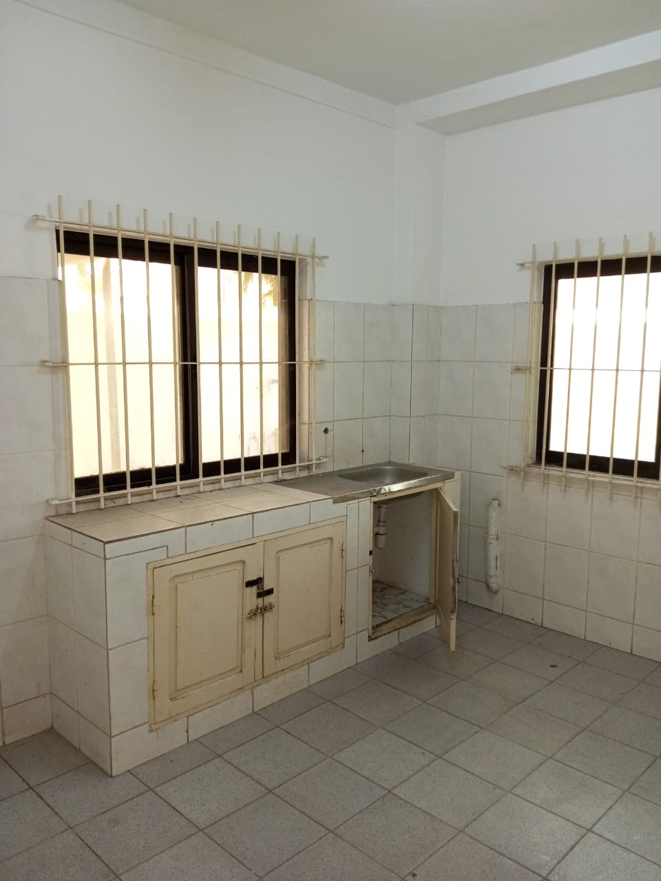  location à CITE HOUEYIHO