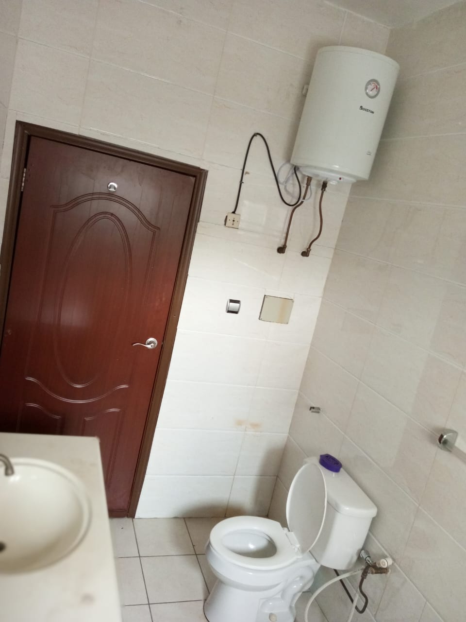  location à CITE HOUEYIHO