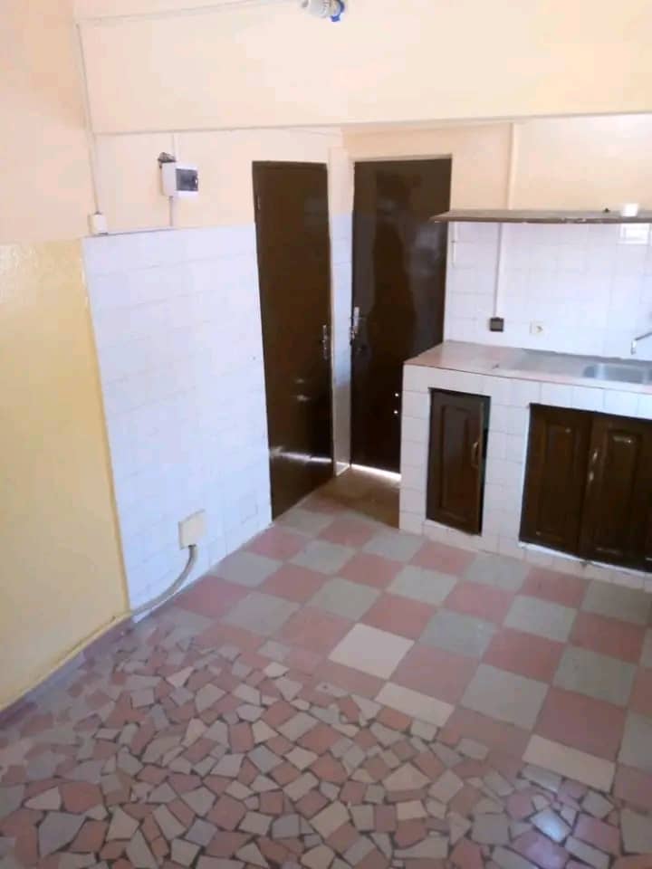  location à cité houéyiho