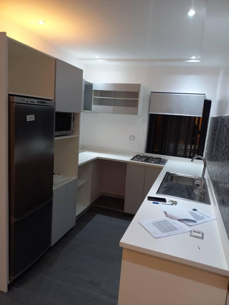  location à cite houéyiho