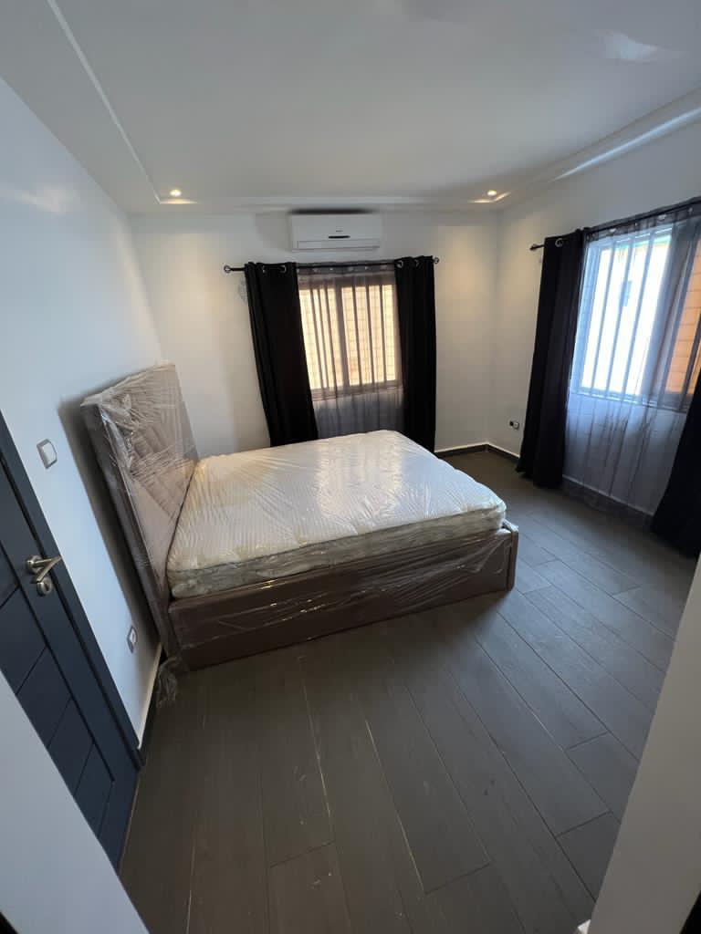  location à cite houéyiho