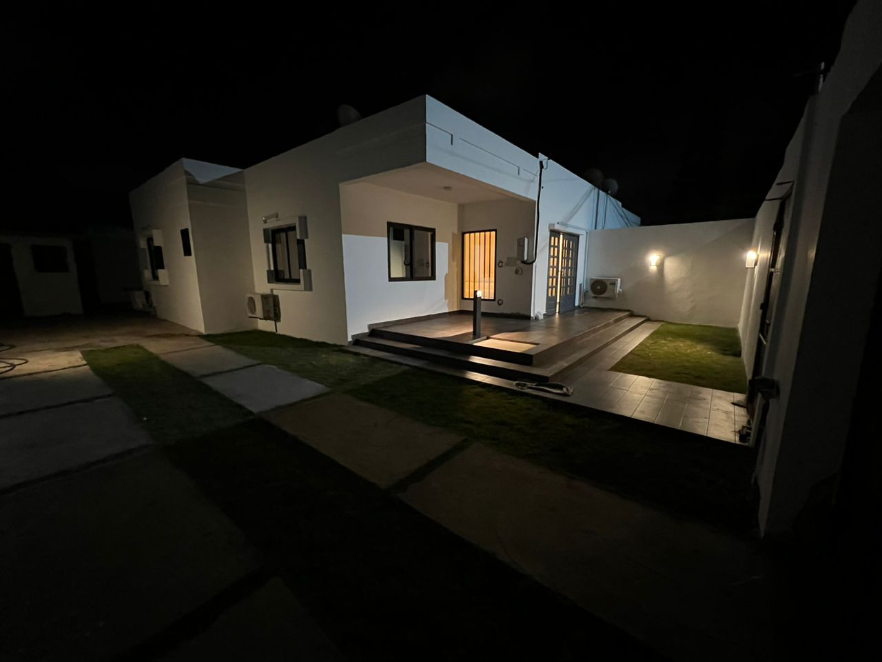  location à cite houéyiho