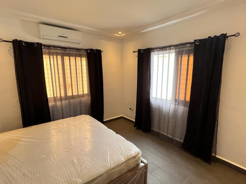  location à cite houéyiho