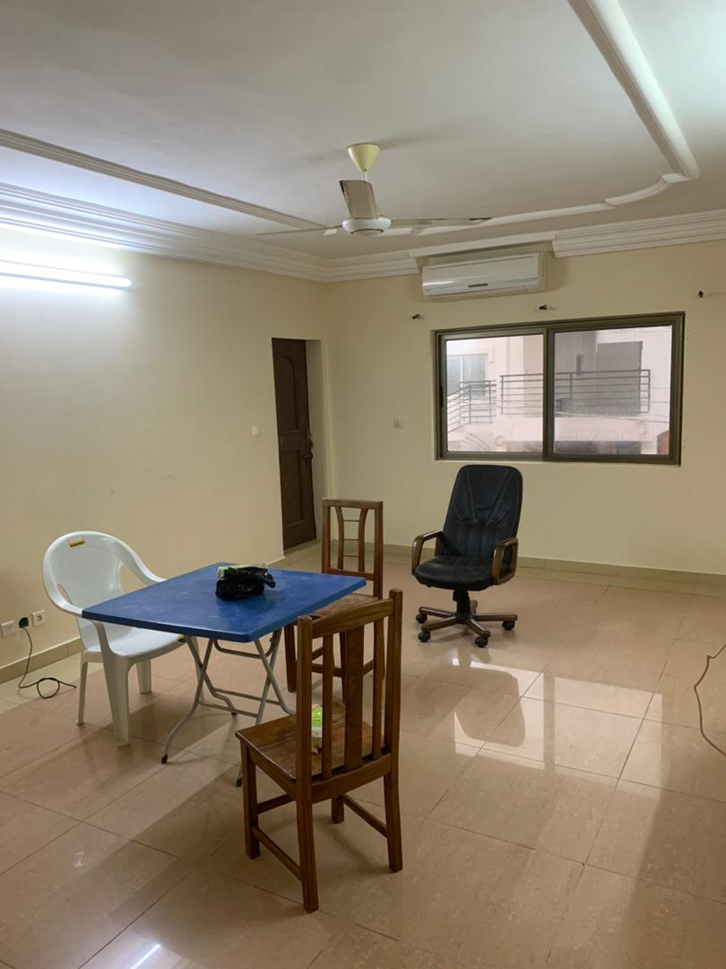  location à CITE HOUEYIHO allés des flamboyants