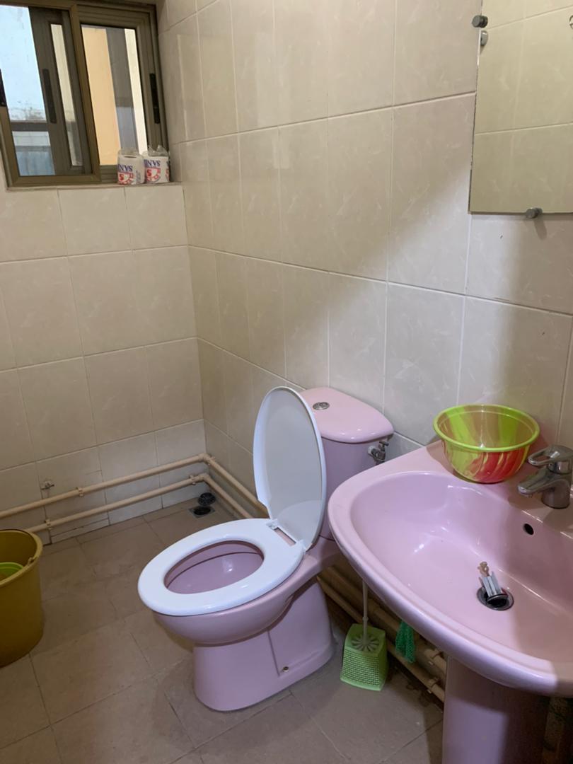  location à CITE HOUEYIHO allés des flamboyants